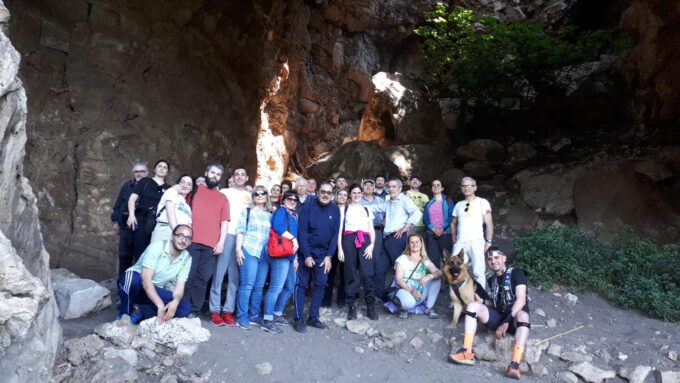 Passeggiata naturalistica alla grotta del Boscariello